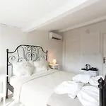 アパートホテル Antique Boutique
